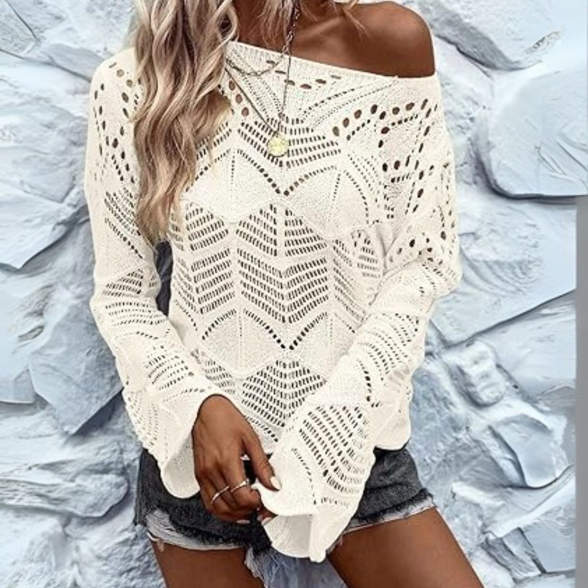 Women’s Casual Long Sleeve Round Neck Hollow Out Crochet Top - C-011