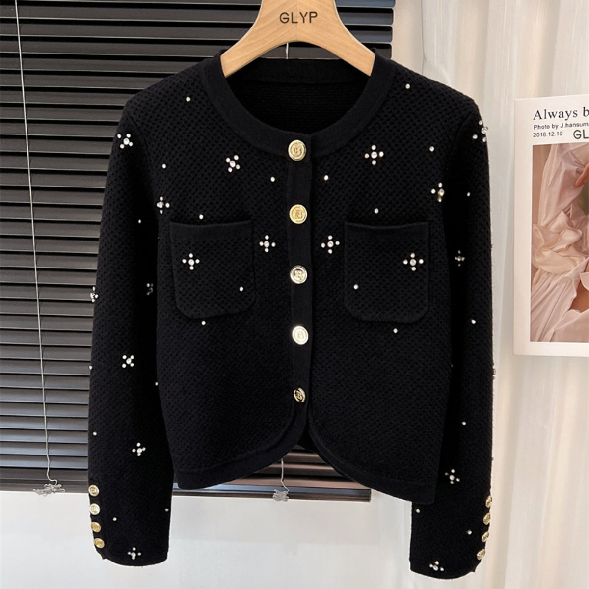 Women Black Cardigan Long Sleeve - 077